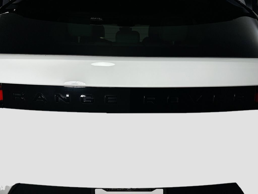 Used 2023 Land Rover Range Rover Sport SE image 36