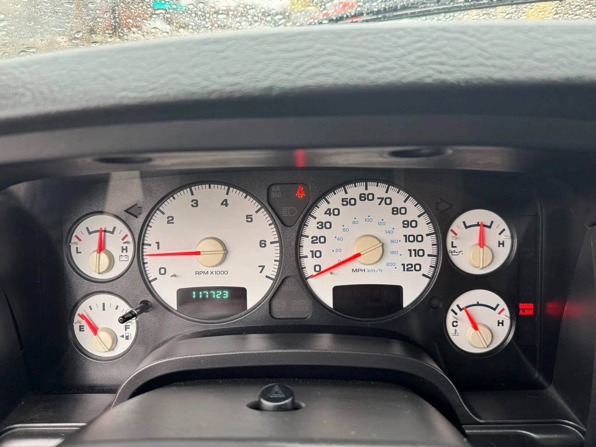 Used 2004 Dodge Ram 1500 Truck ST image 13