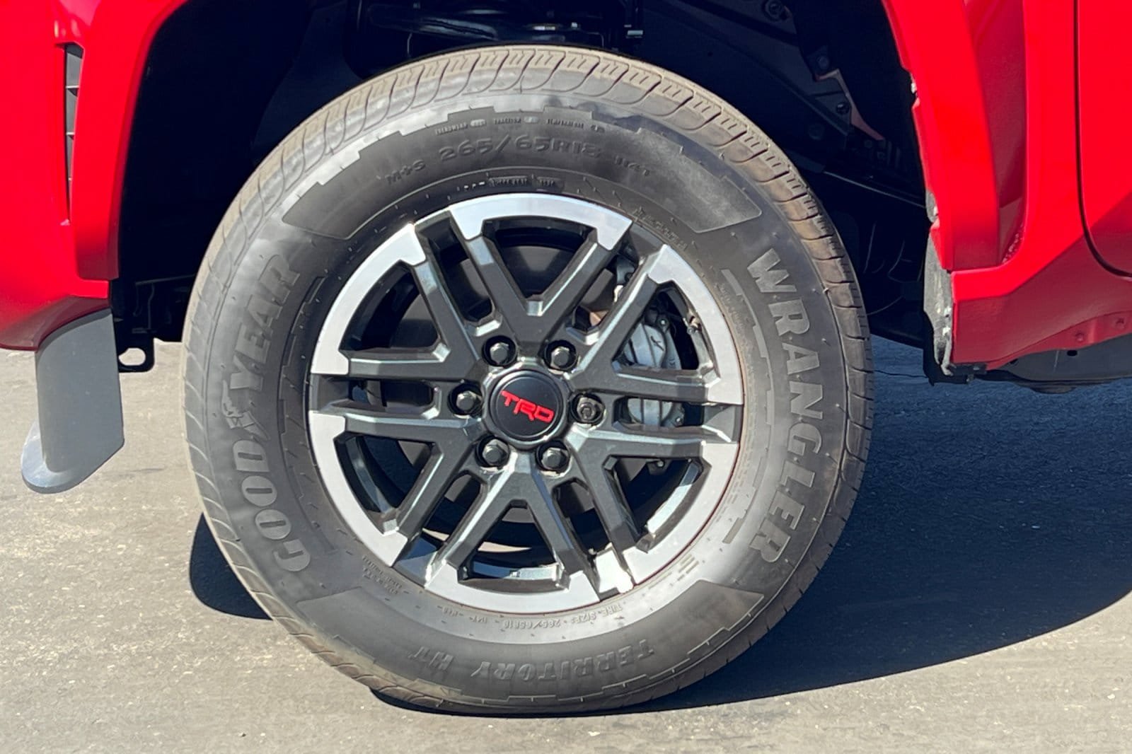 Certified 2026 Toyota Tacoma TRD Sport AWD/4WD image 25