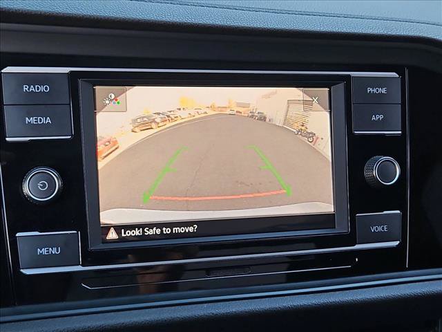 Used 2022 Volkswagen Jetta SE w/ Panoramic Sunroof Package FWD image 13