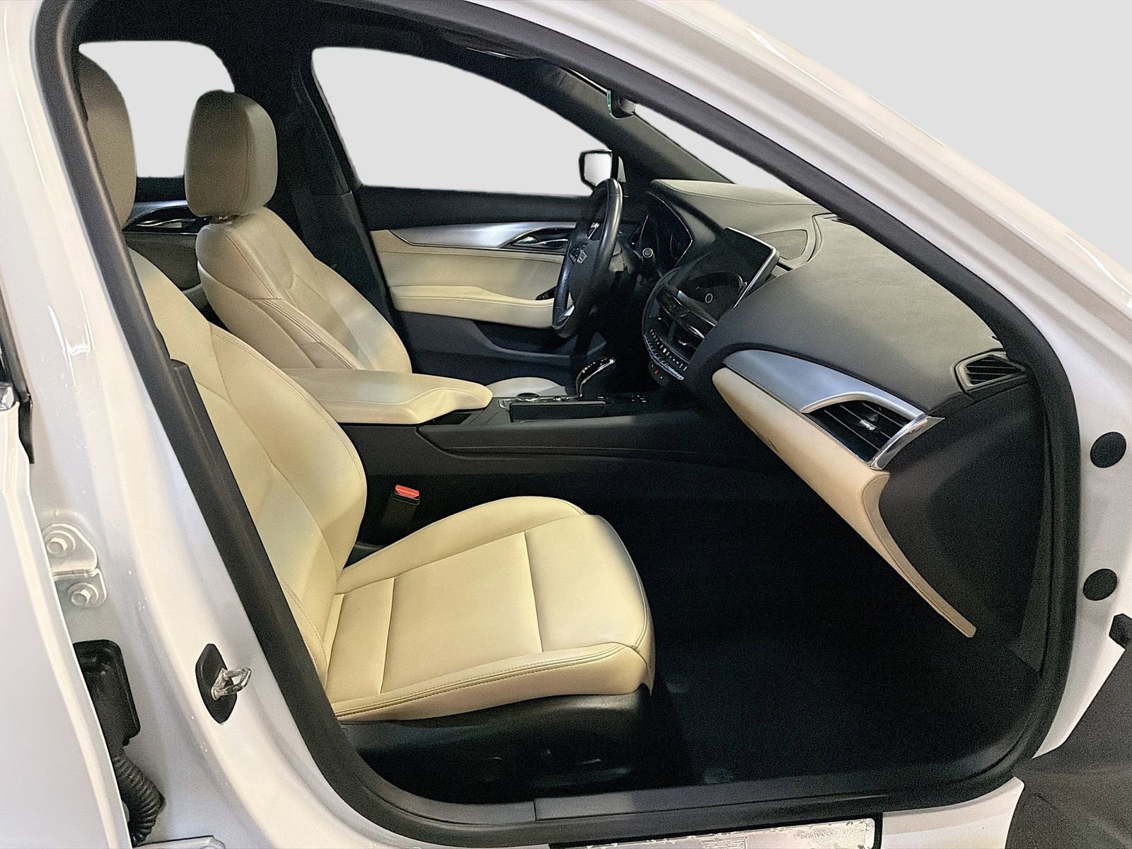 Used 2023 Cadillac CT5 Luxury image 26