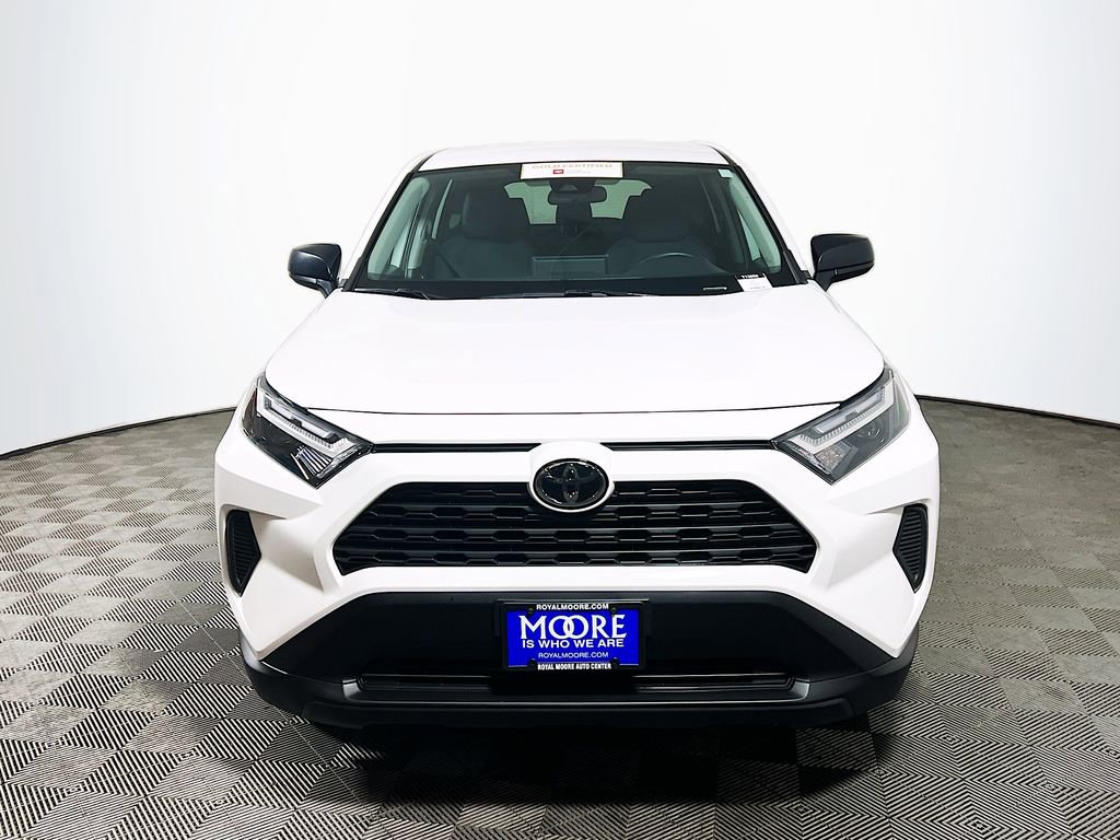 Certified 2025 Toyota RAV4 LE AWD/4WD image 3