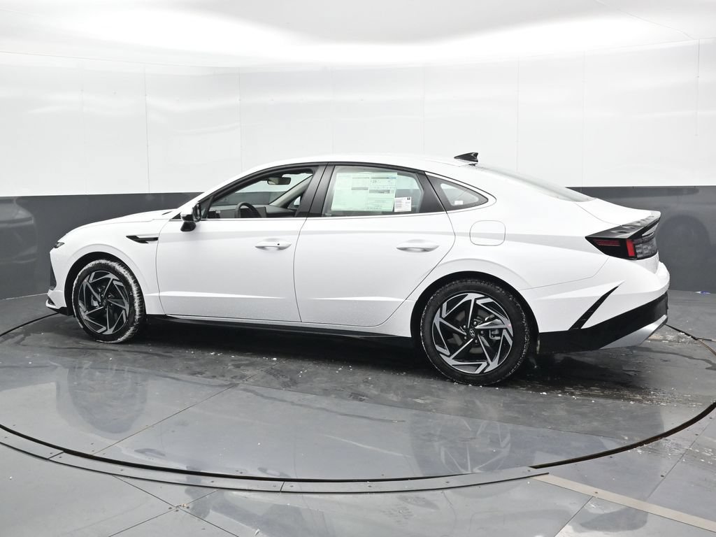 New 2026 Hyundai Sonata SEL FWD image 8