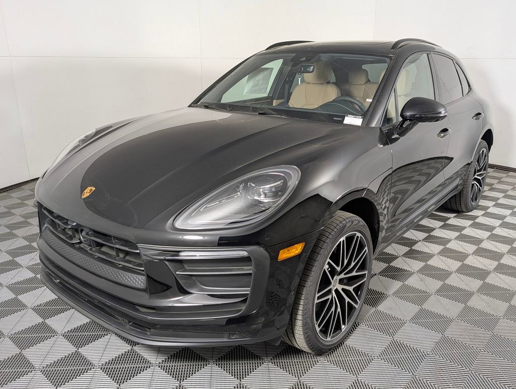 New 2026 Porsche Macan image 1