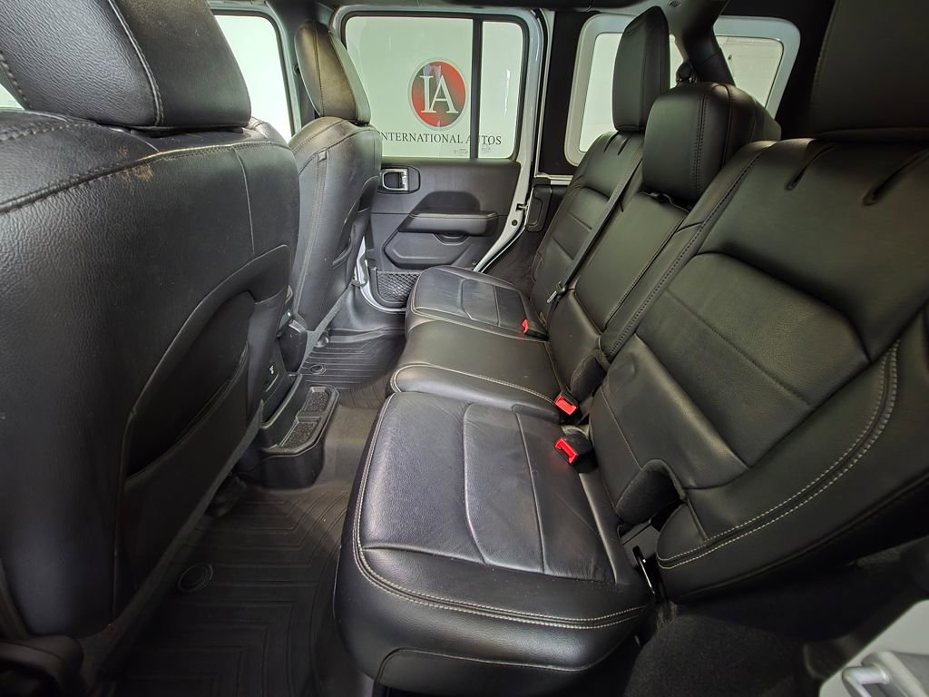 Used 2021 Jeep Wrangler Unlimited Sahara image 14