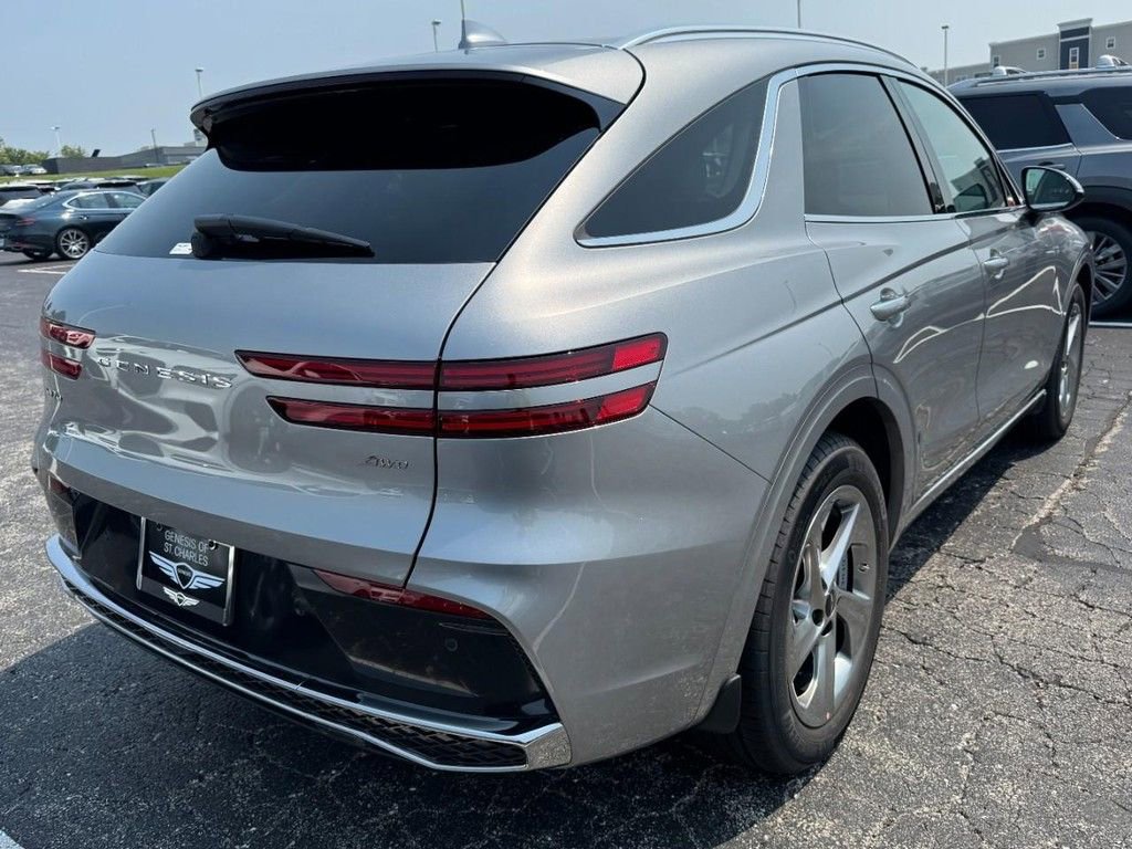 New 2026 Genesis GV70 2.5T Select AWD/4WD image 3