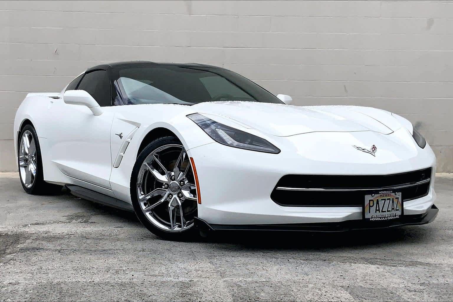 Used 2016 Chevrolet Corvette Stingray Coupe w/ 3LT Preferred Equipment Group RWD image 20