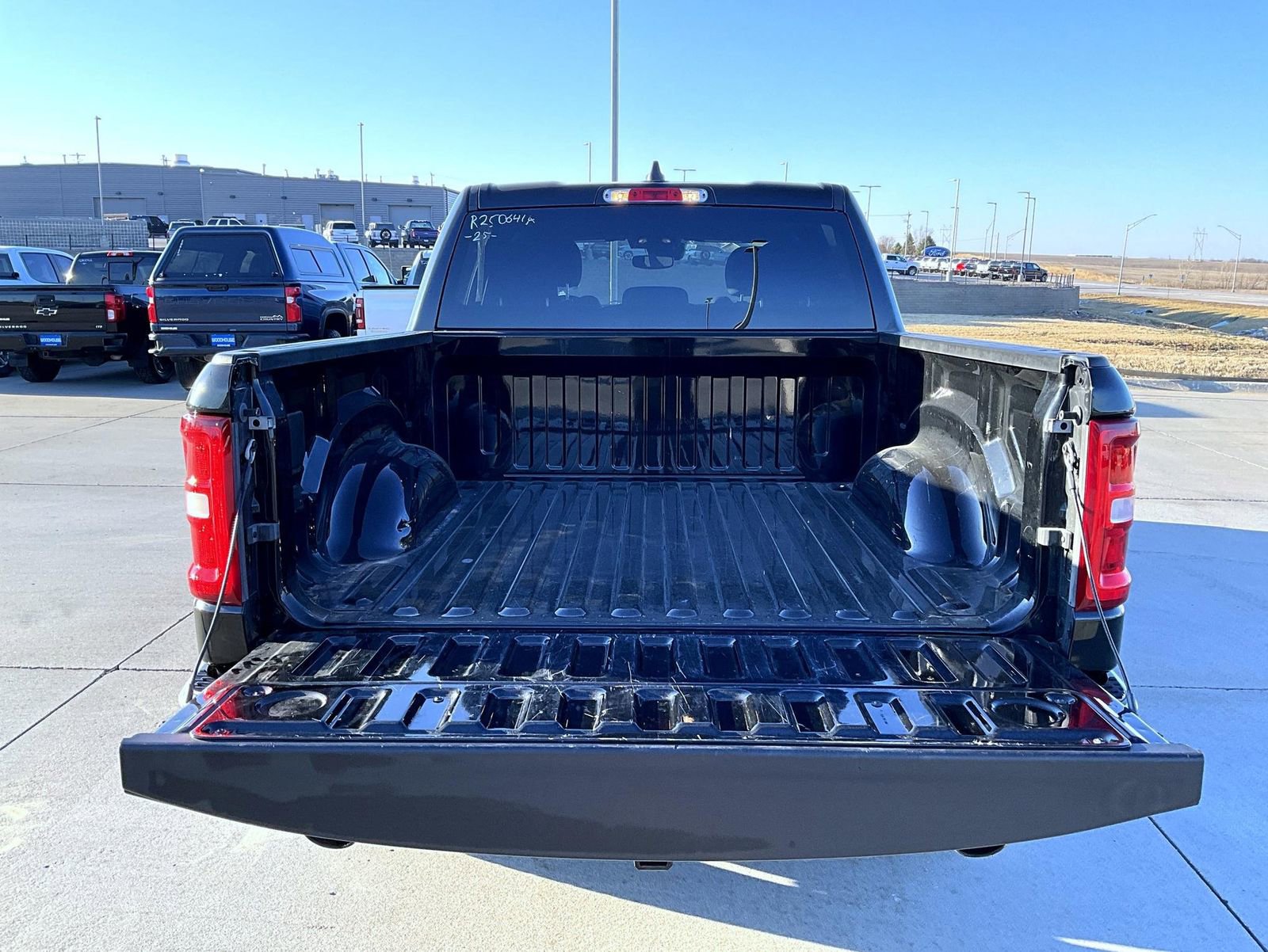 Used 2025 RAM 1500 Big Horn AWD/4WD image 22