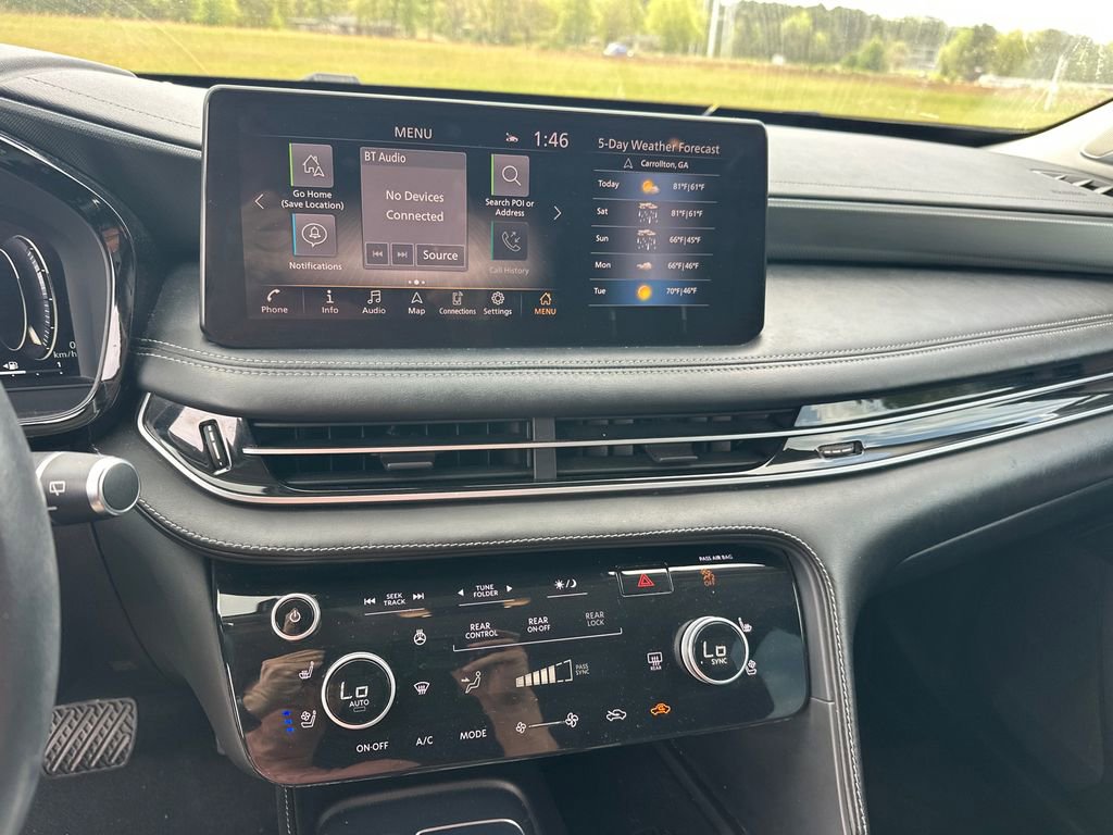 Used 2023 INFINITI QX60 Luxe w/ Performance Audio Package image 28