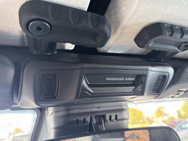 Used 2025 Jeep Wrangler Unlimited Sport AWD/4WD image 32