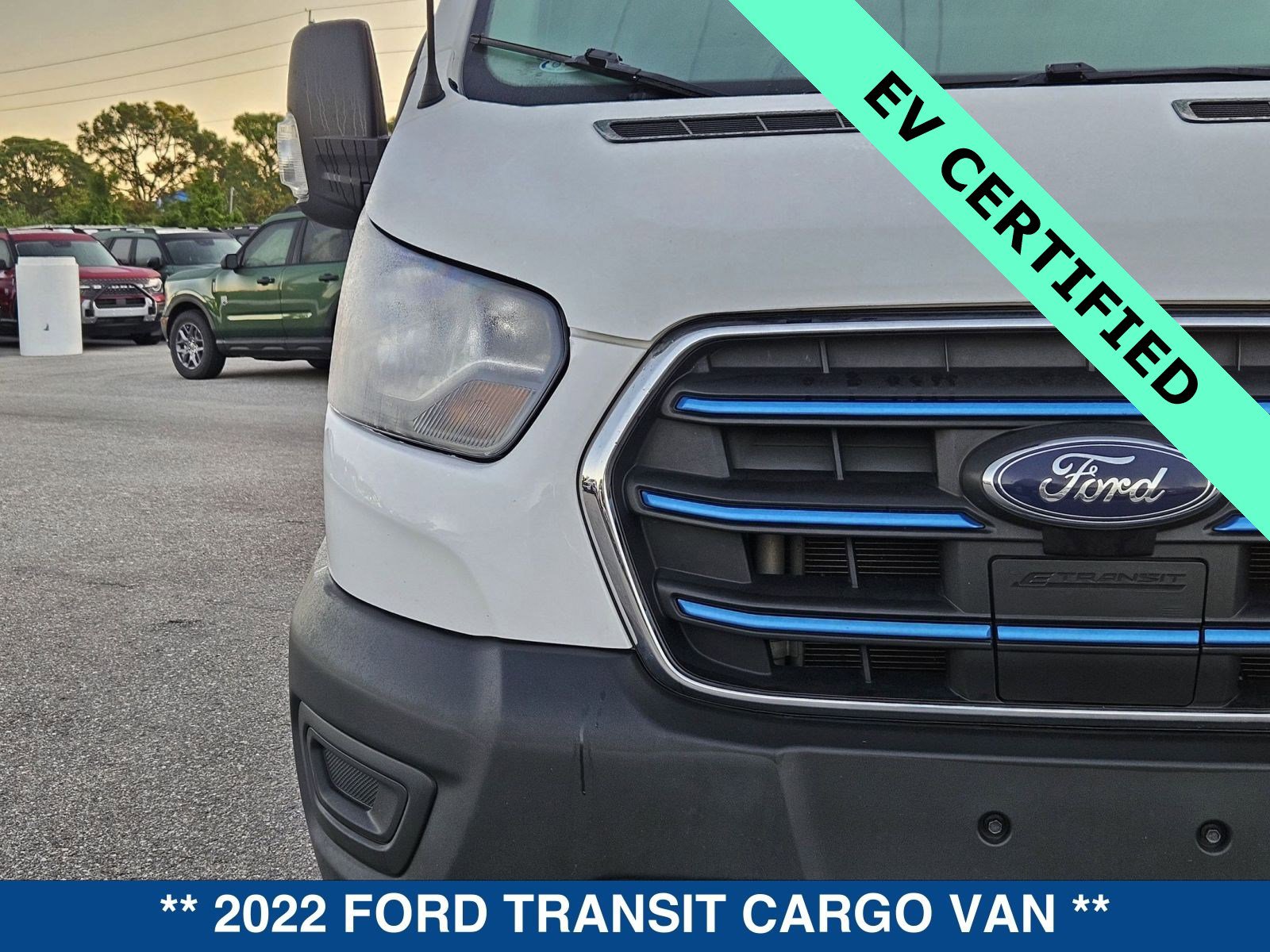 Used 2022 Ford E-Transit Low Roof image 10