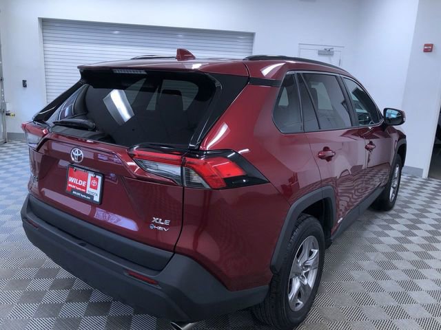 Used 2025 Toyota RAV4 XLE image 34