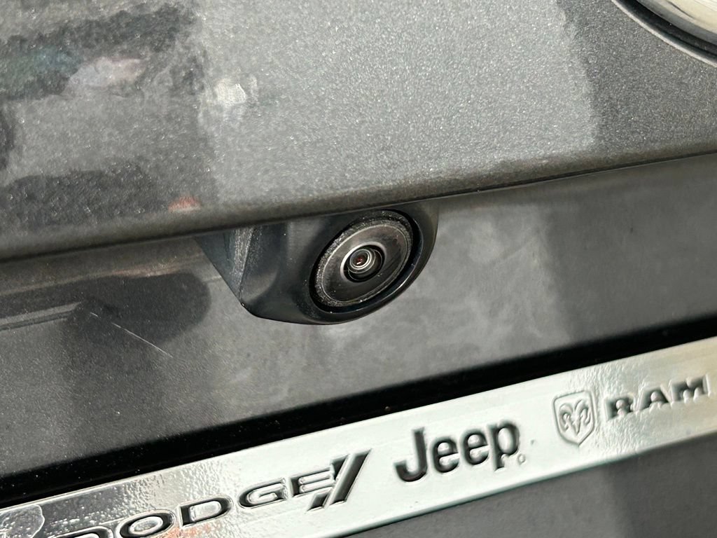 Used 2025 Toyota RAV4 LE FWD image 39