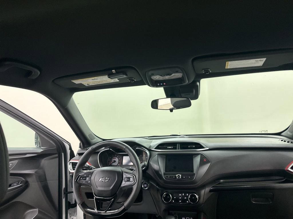 Used 2023 Chevrolet TrailBlazer RS image 23