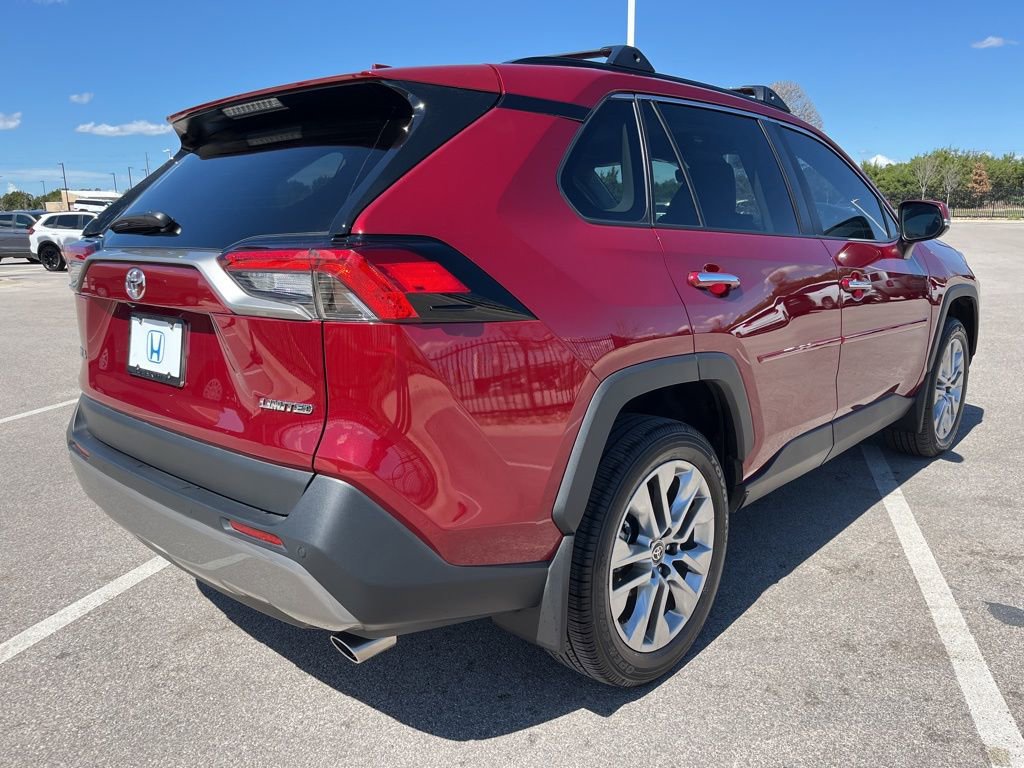 Used 2024 Toyota RAV4 Limited image 4