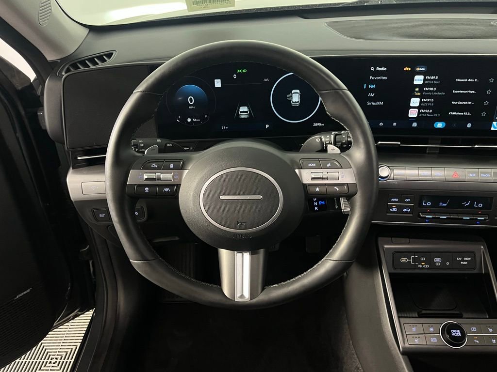 Used 2025 Hyundai Kona Limited image 15