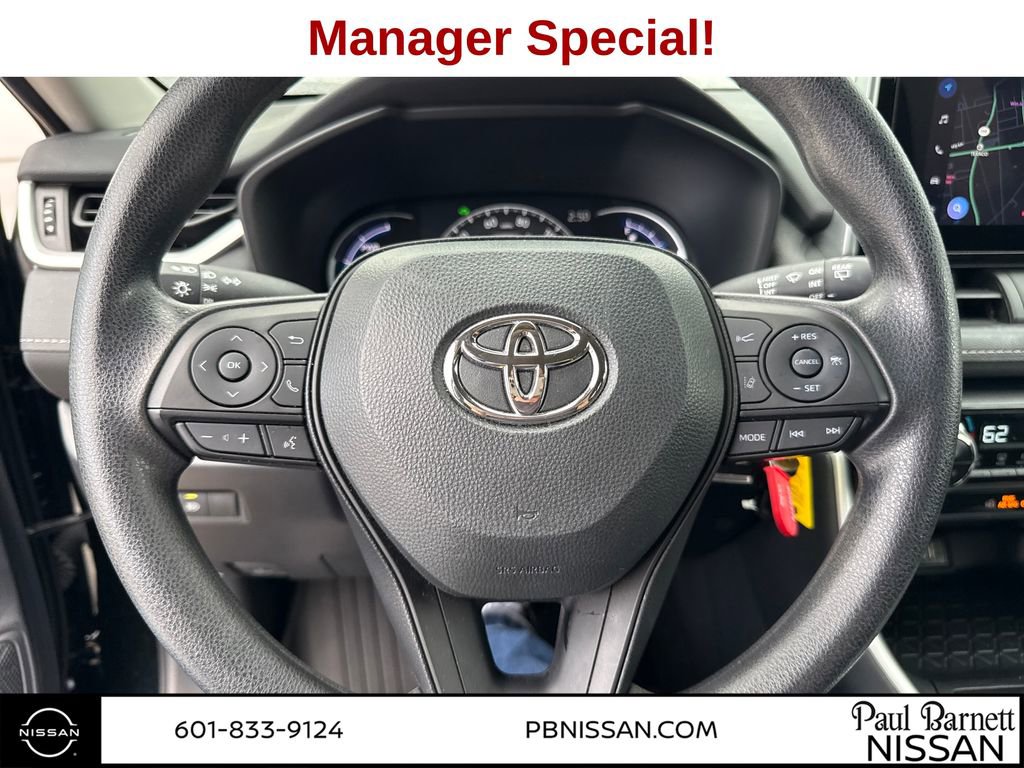 Used 2024 Toyota RAV4 LE image 18