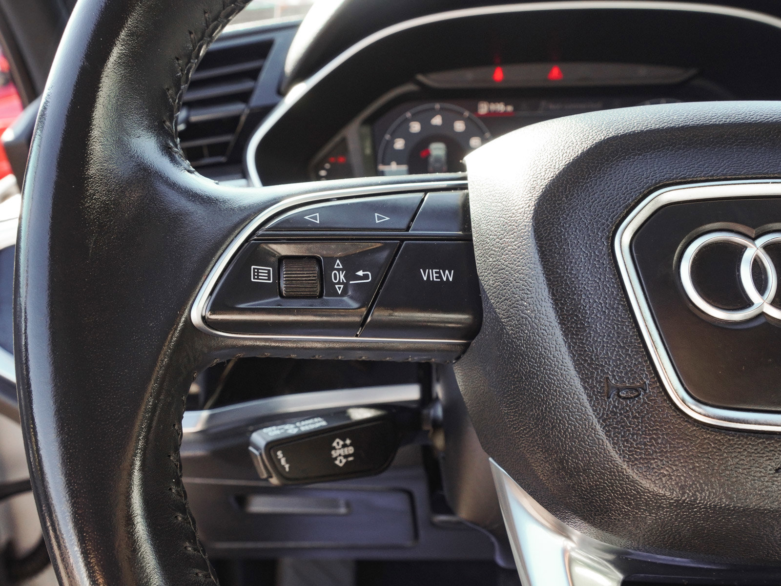 Used 2020 Audi Q3 2.0T Premium image 18
