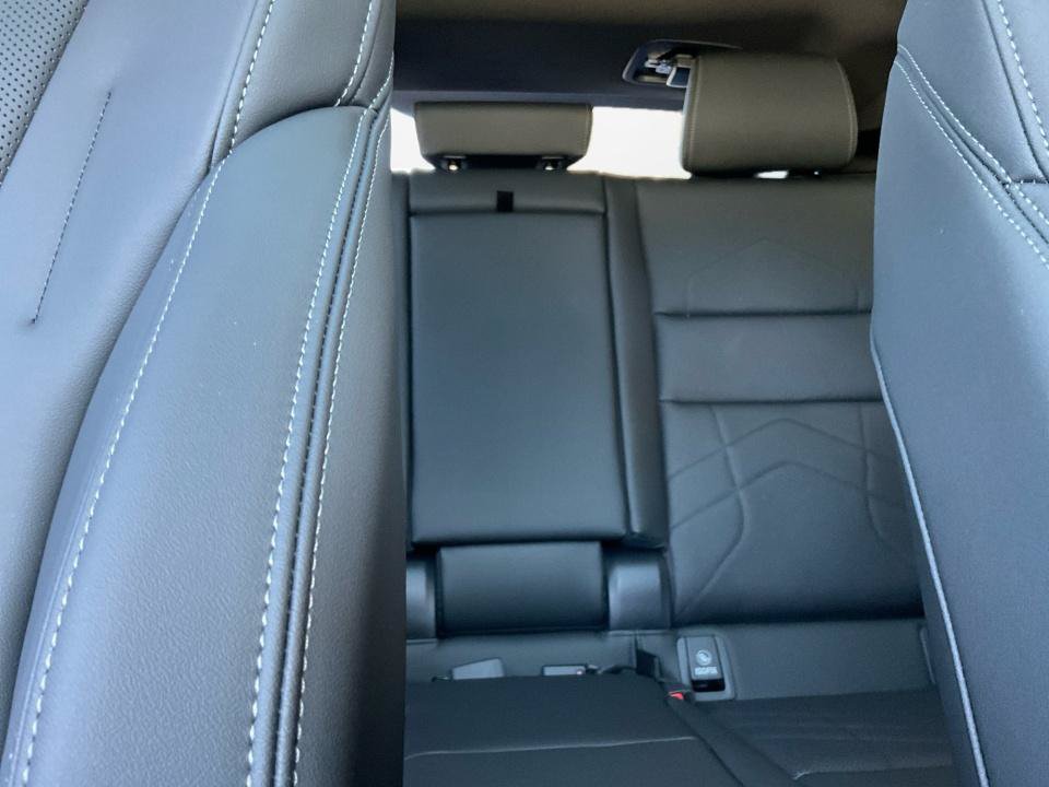 New 2027 BMW X2 xDrive28i AWD/4WD image 12