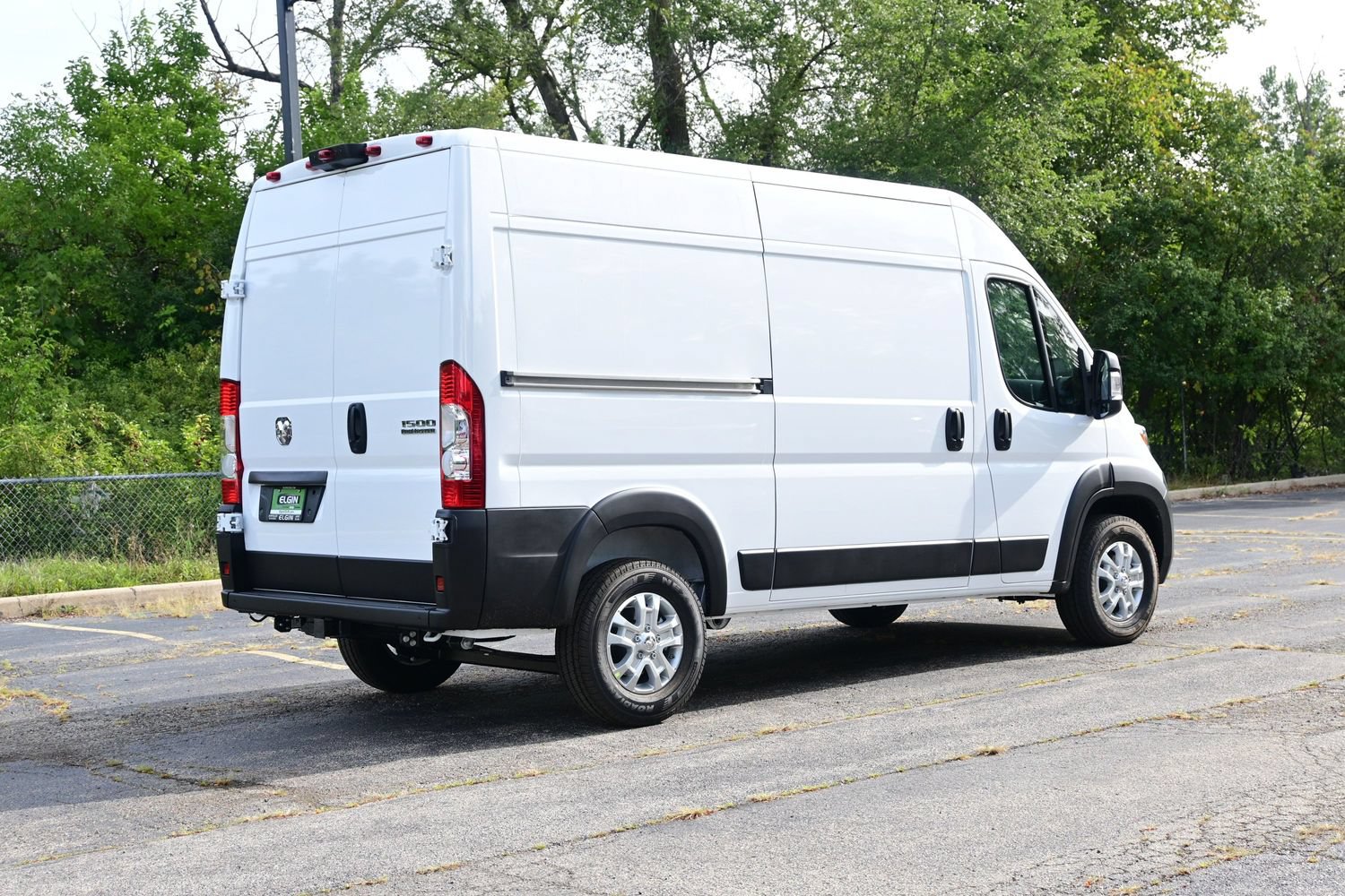 New 2027 RAM ProMaster 1500 w/ Quick Order Package 22G SLT FWD image 14