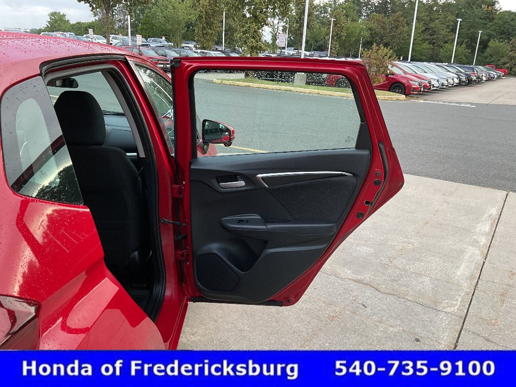 Used 2015 Honda Fit EX image 17