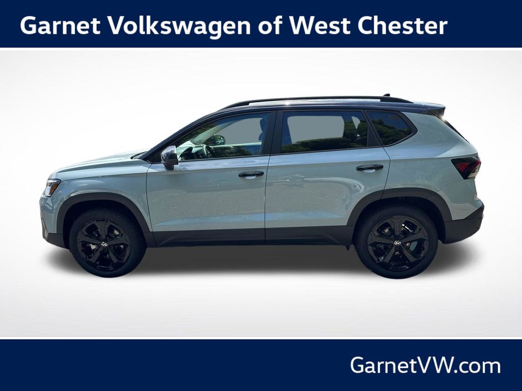 New 2026 Volkswagen Taos SE AWD/4WD image 2