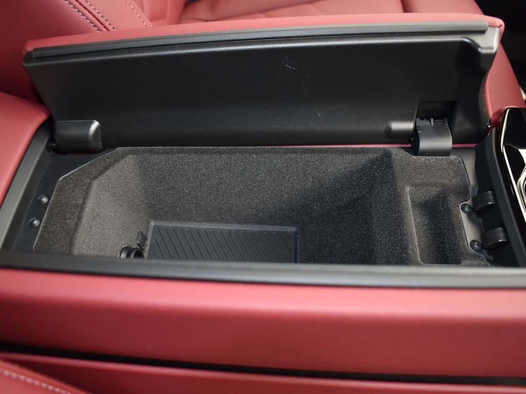 New 2026 BMW 530i w/ M Sport Package image 28