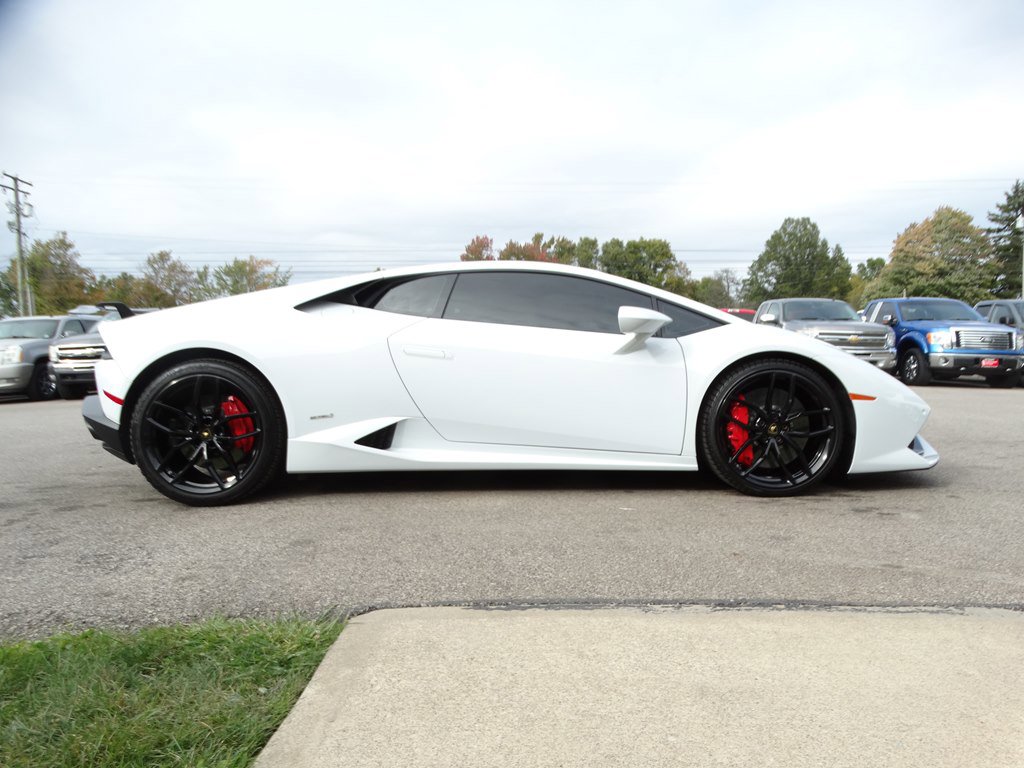 Used 2015 Lamborghini Huracan LP 610-4 image 5