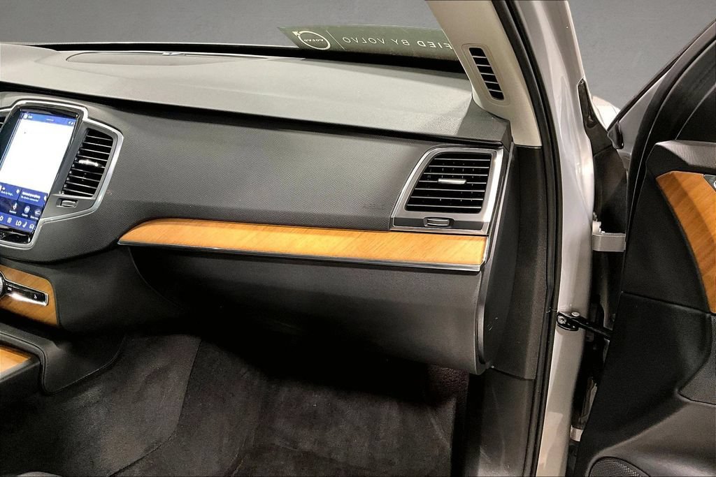 Certified 2023 Volvo XC90 B6 Core w/ Protection Package Premier AWD/4WD image 27
