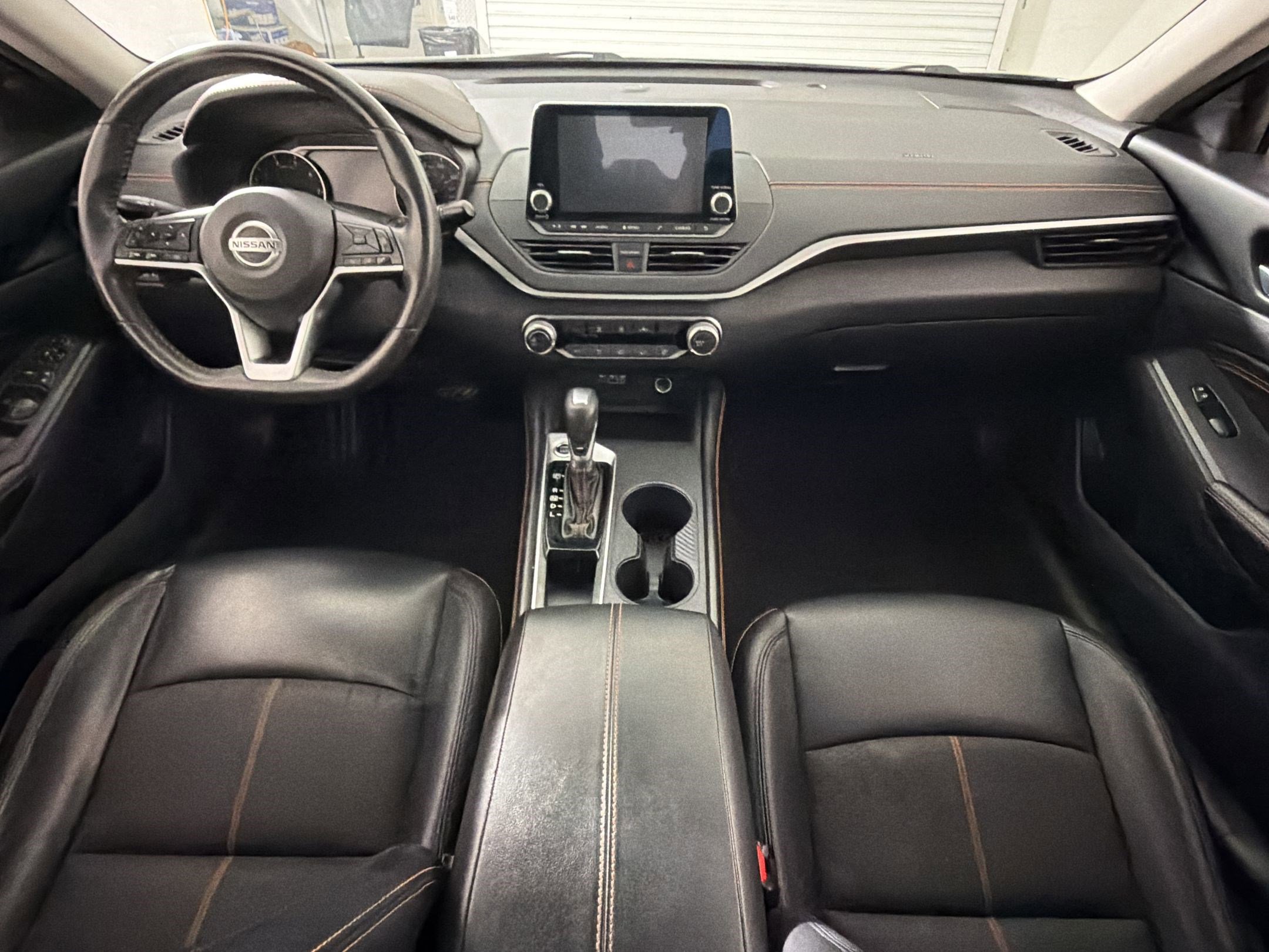 Used 2022 Nissan Altima 2.5 SR FWD image 14