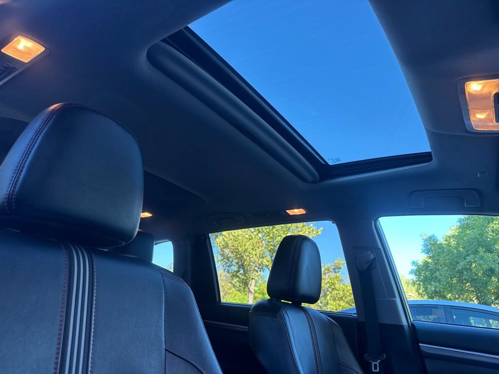 Used 2019 Toyota Highlander SE AWD/4WD image 21