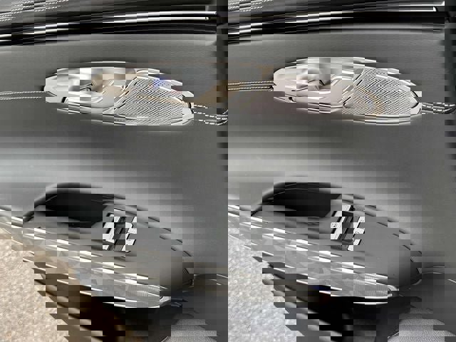 Used 2025 Genesis GV70 3.5T Sport w/ Sport Advanced Package image 21