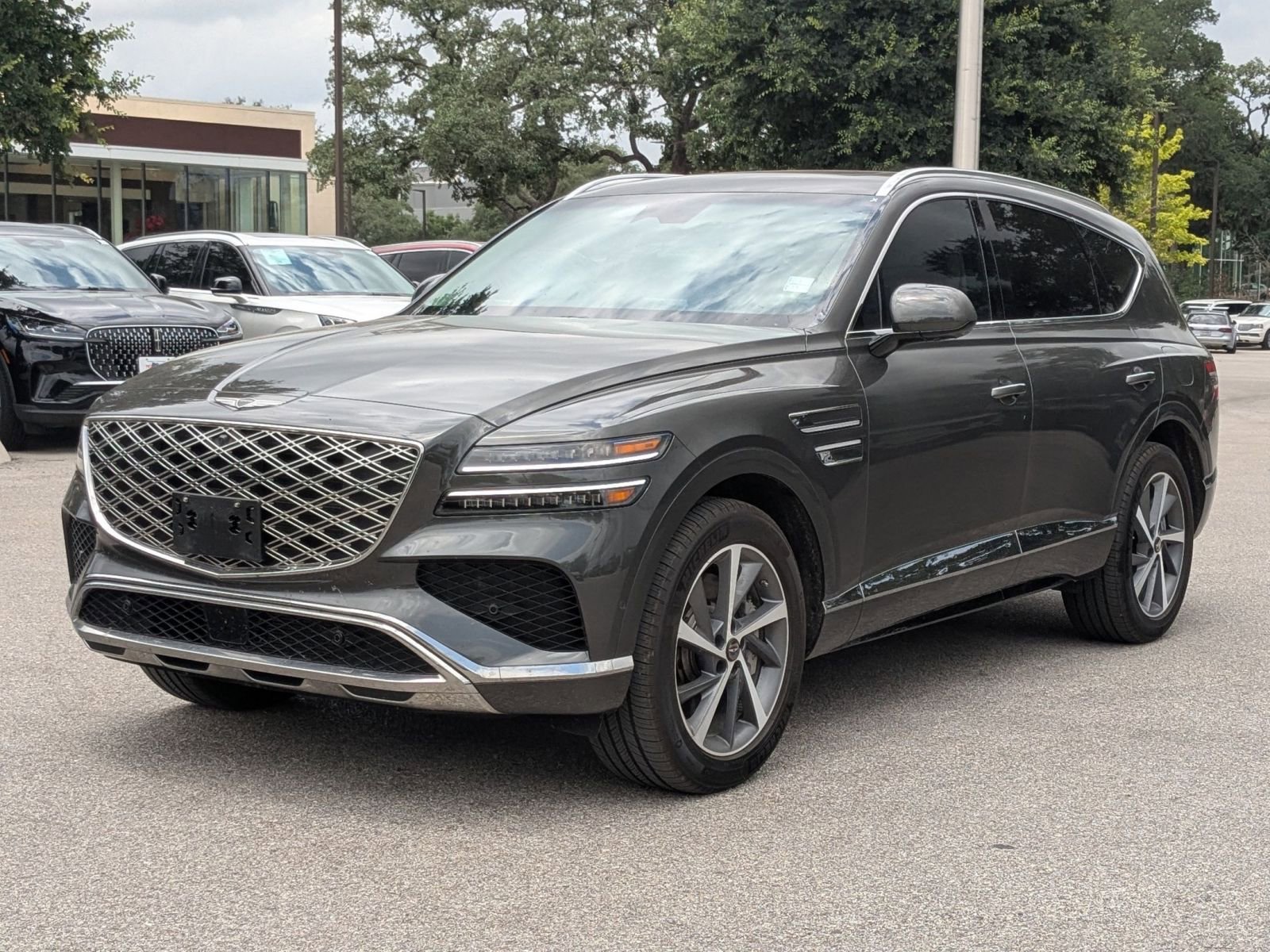 Used 2025 Genesis GV80 2.5T Advanced AWD/4WD image 4