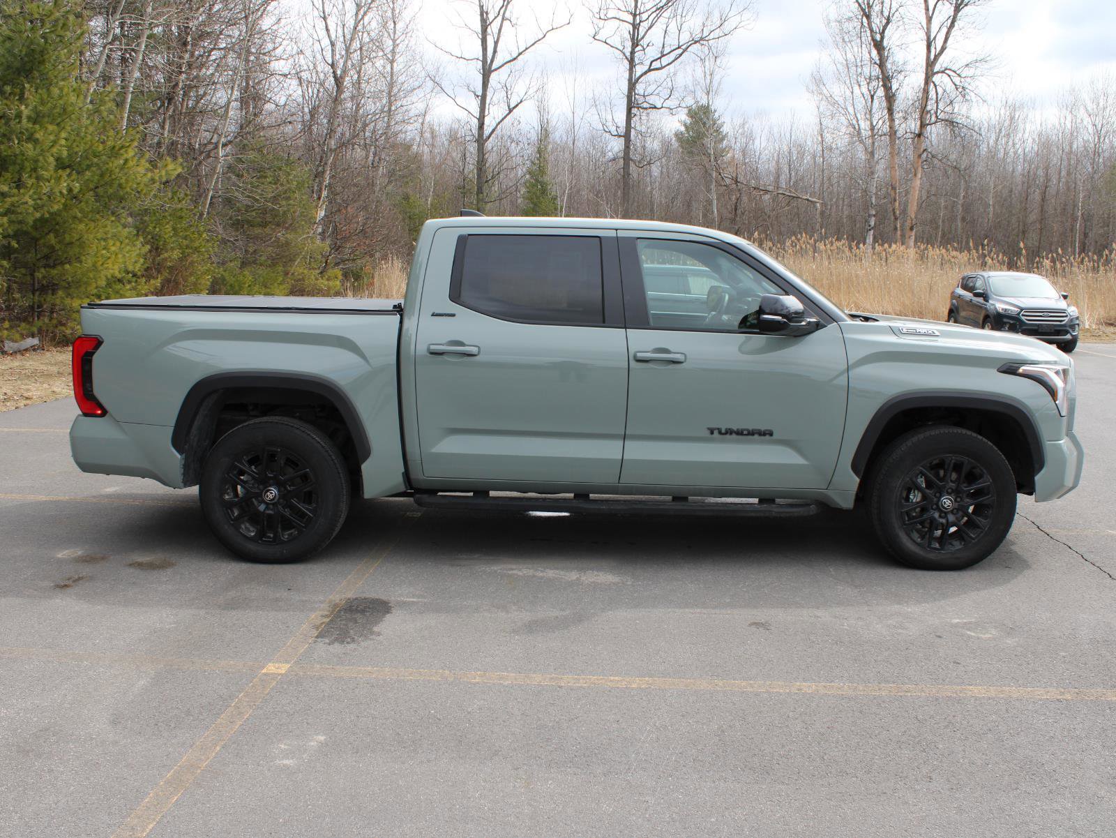 Used 2025 Toyota Tundra Limited w/ Nightshade Package AWD/4WD image 4