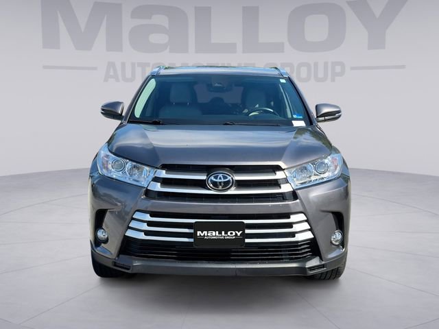 Used 2019 Toyota Highlander XLE AWD/4WD image 8
