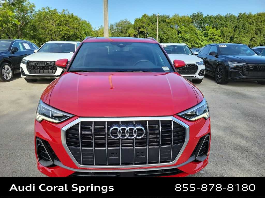 Certified 2025 Audi Q3 2.0T Premium w/ Convenience Package AWD/4WD image 6