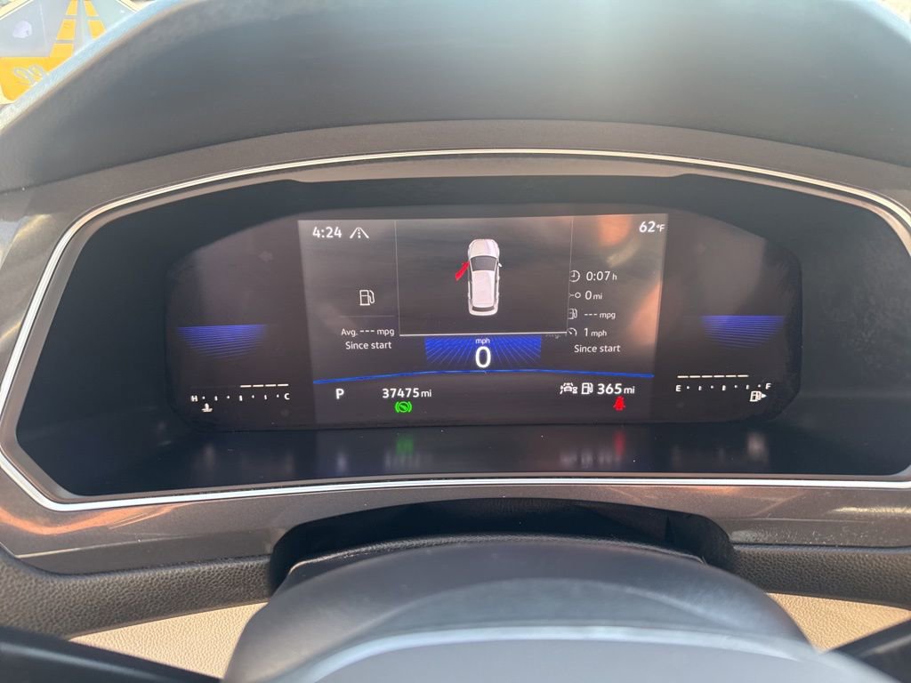 Used 2022 Volkswagen Tiguan SE image 13