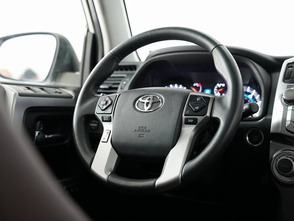 Used 2018 Toyota 4Runner Limited image 11
