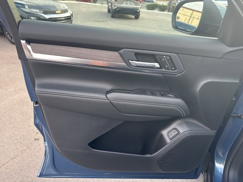 New 2026 GMC Terrain Denali image 11