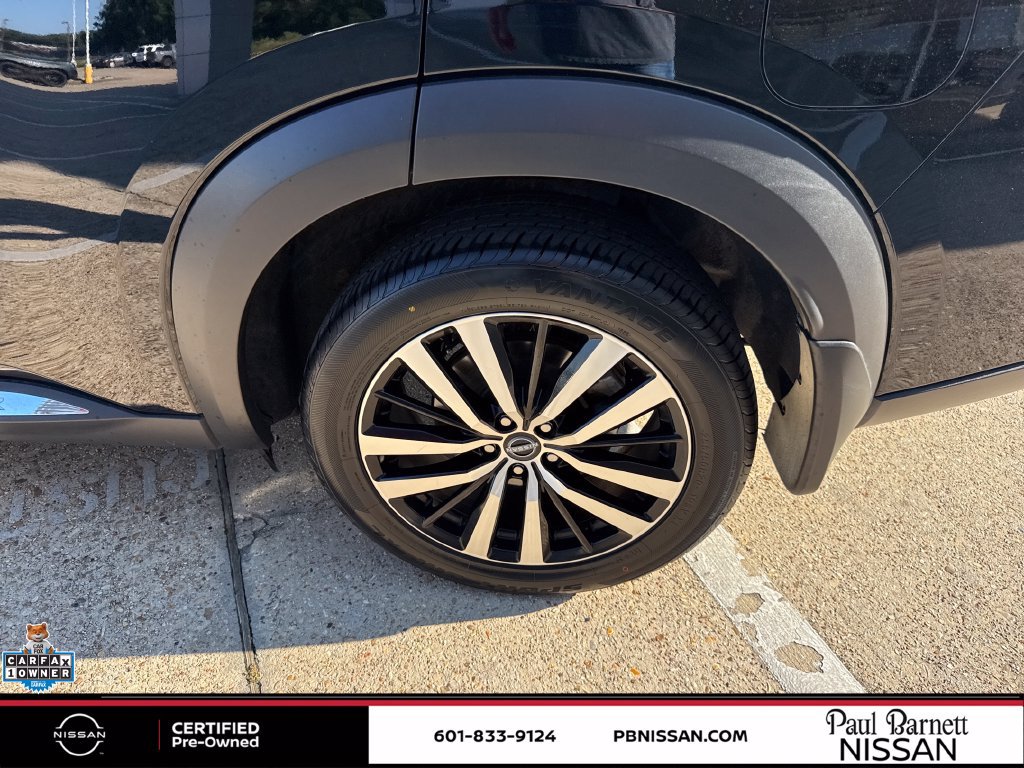 Certified 2025 Nissan Pathfinder Platinum FWD image 30