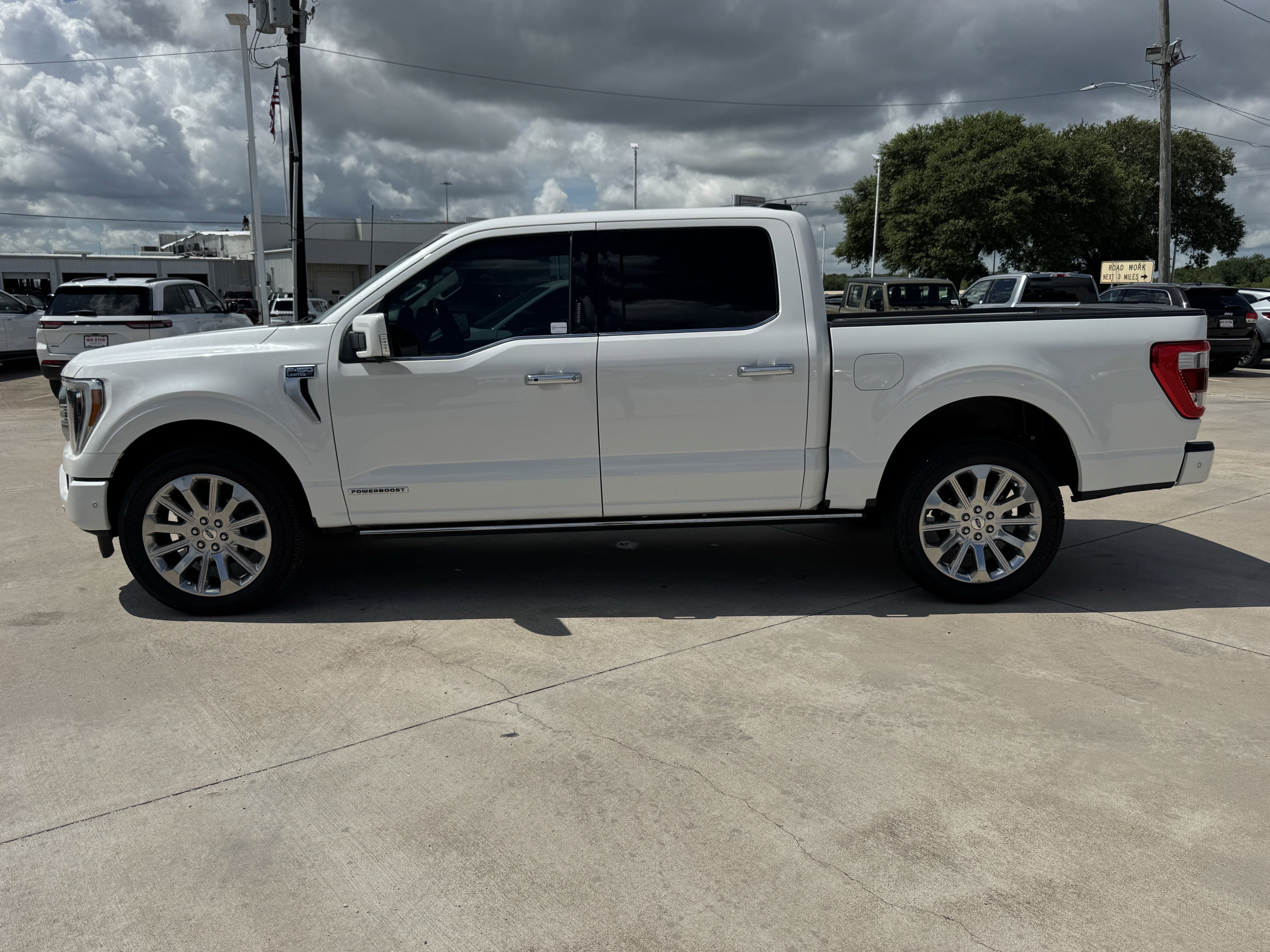Used 2023 Ford F150 Limited AWD/4WD image 7