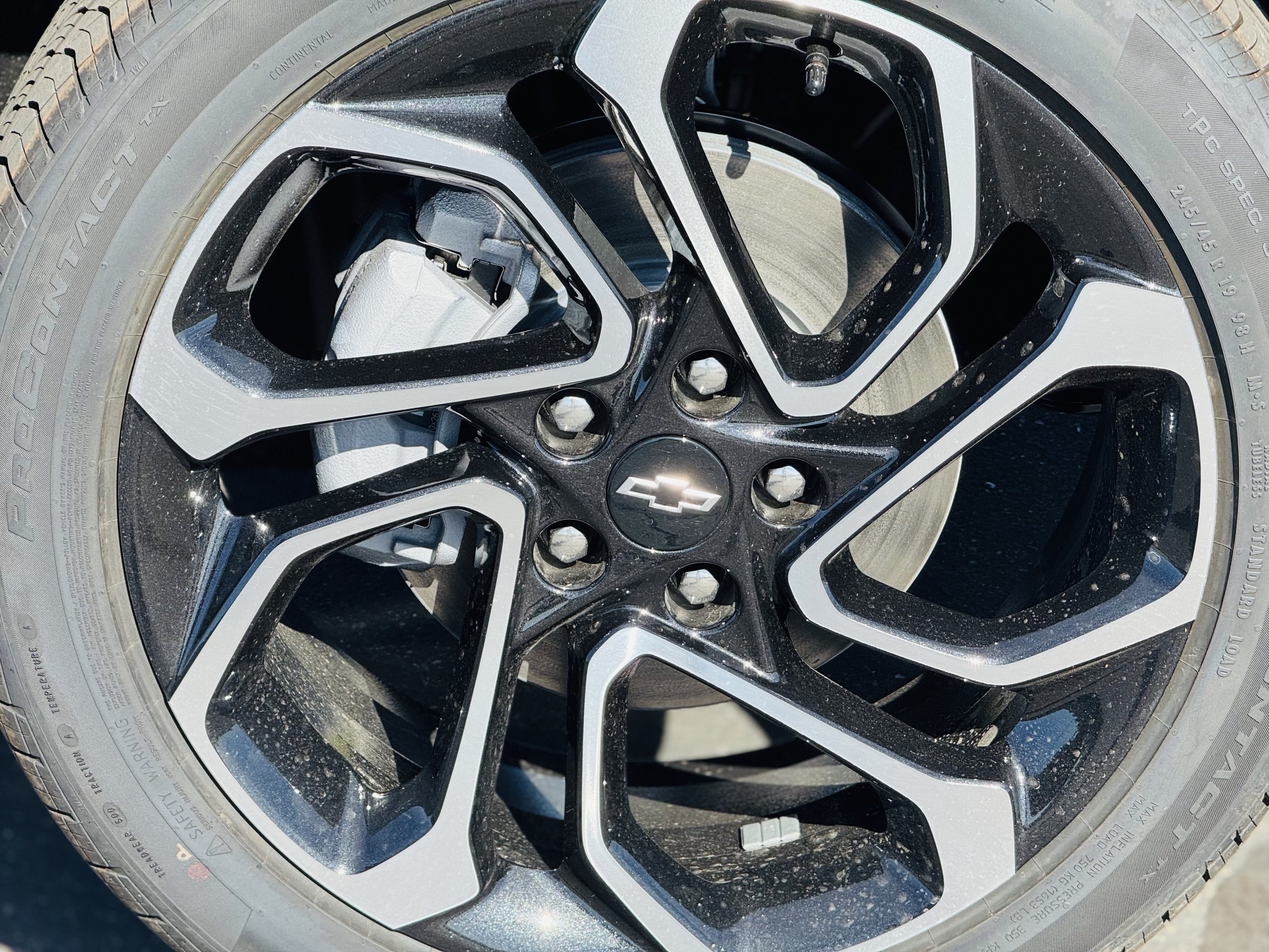 New 2026 Chevrolet Trax RS w/ Driver Confidence Package FWD image 9