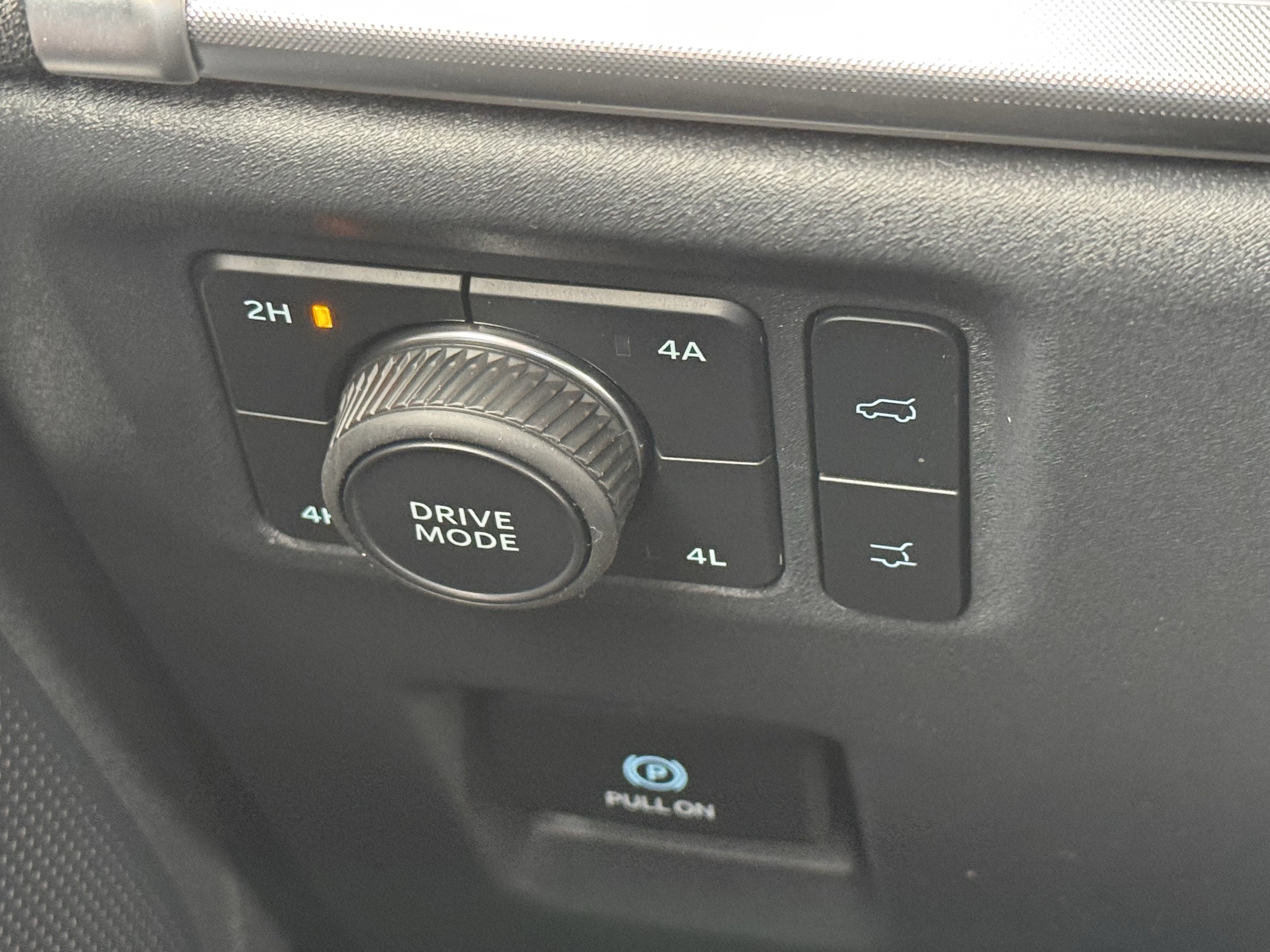 New 2026 Ford Expedition Platinum image 13