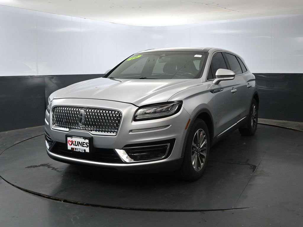 Used 2019 Lincoln Nautilus Select image 8