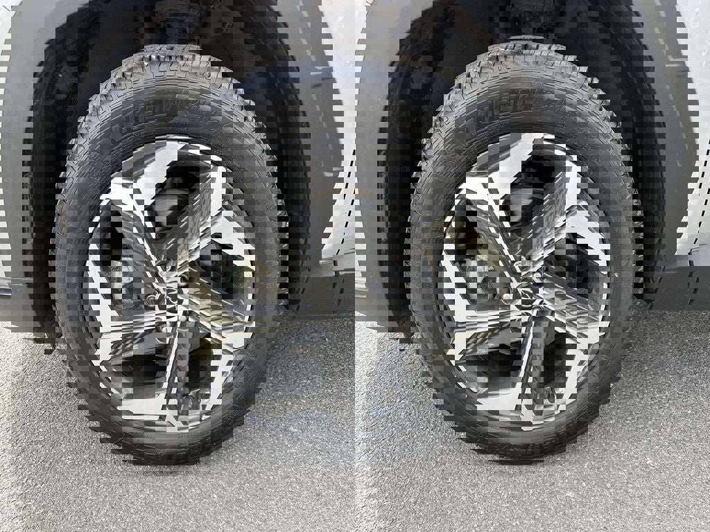 Used 2023 Hyundai Tucson SEL w/ Convenience Package AWD/4WD image 9