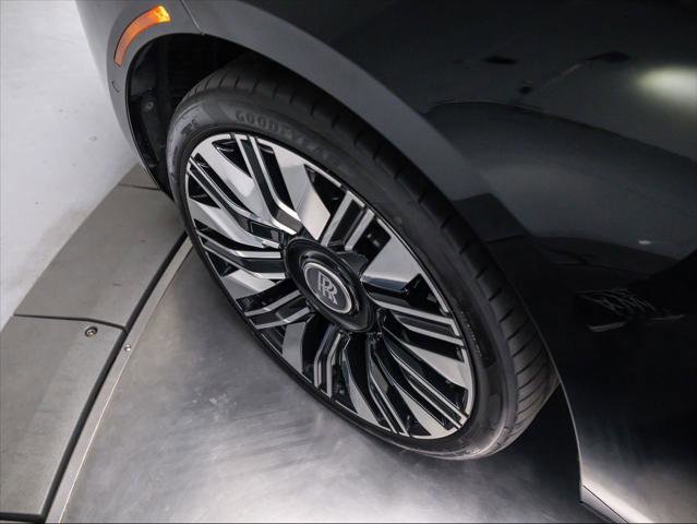 Used 2025 Rolls-Royce Ghost image 17