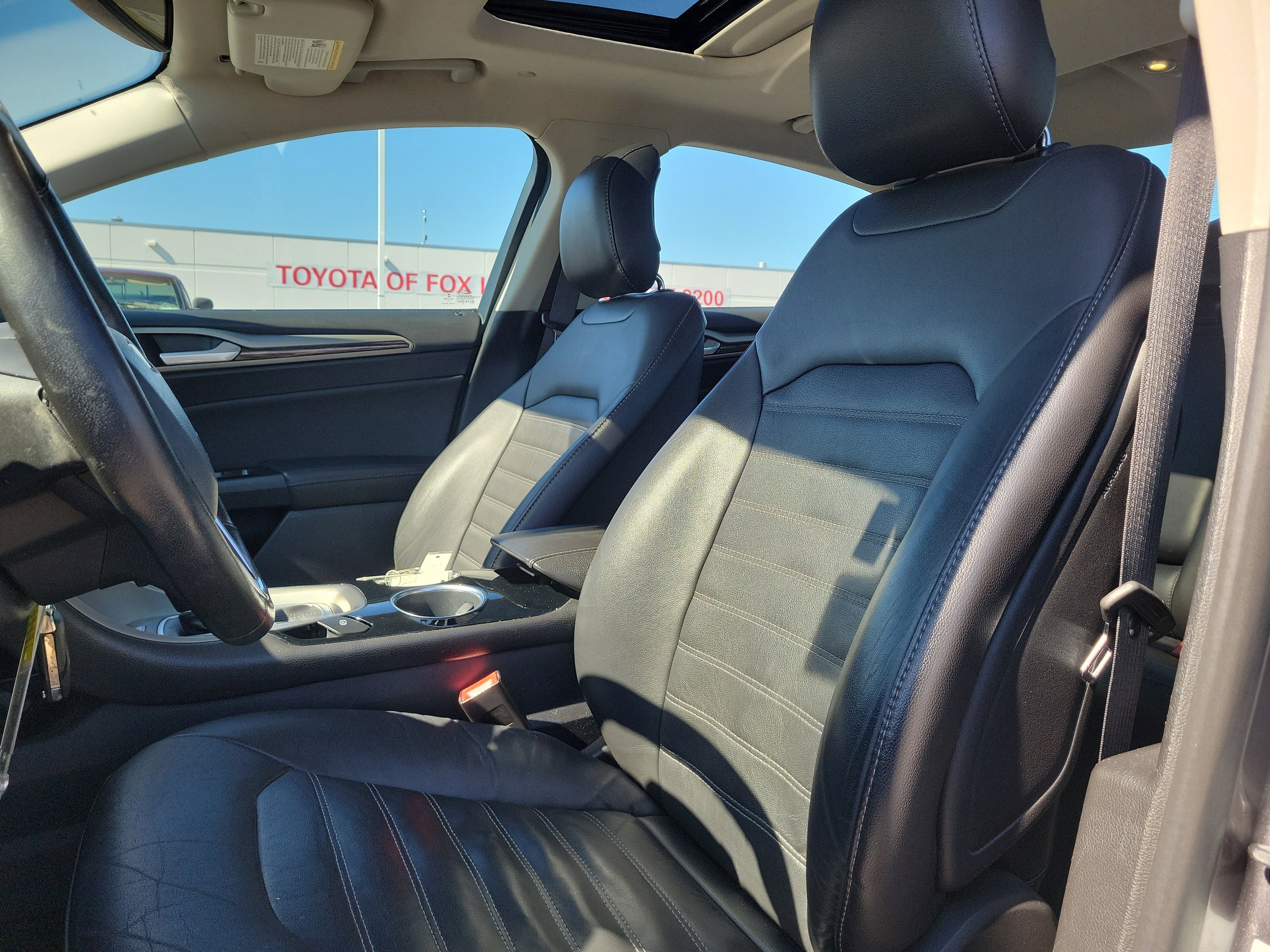 Used 2013 Ford Fusion SE image 17