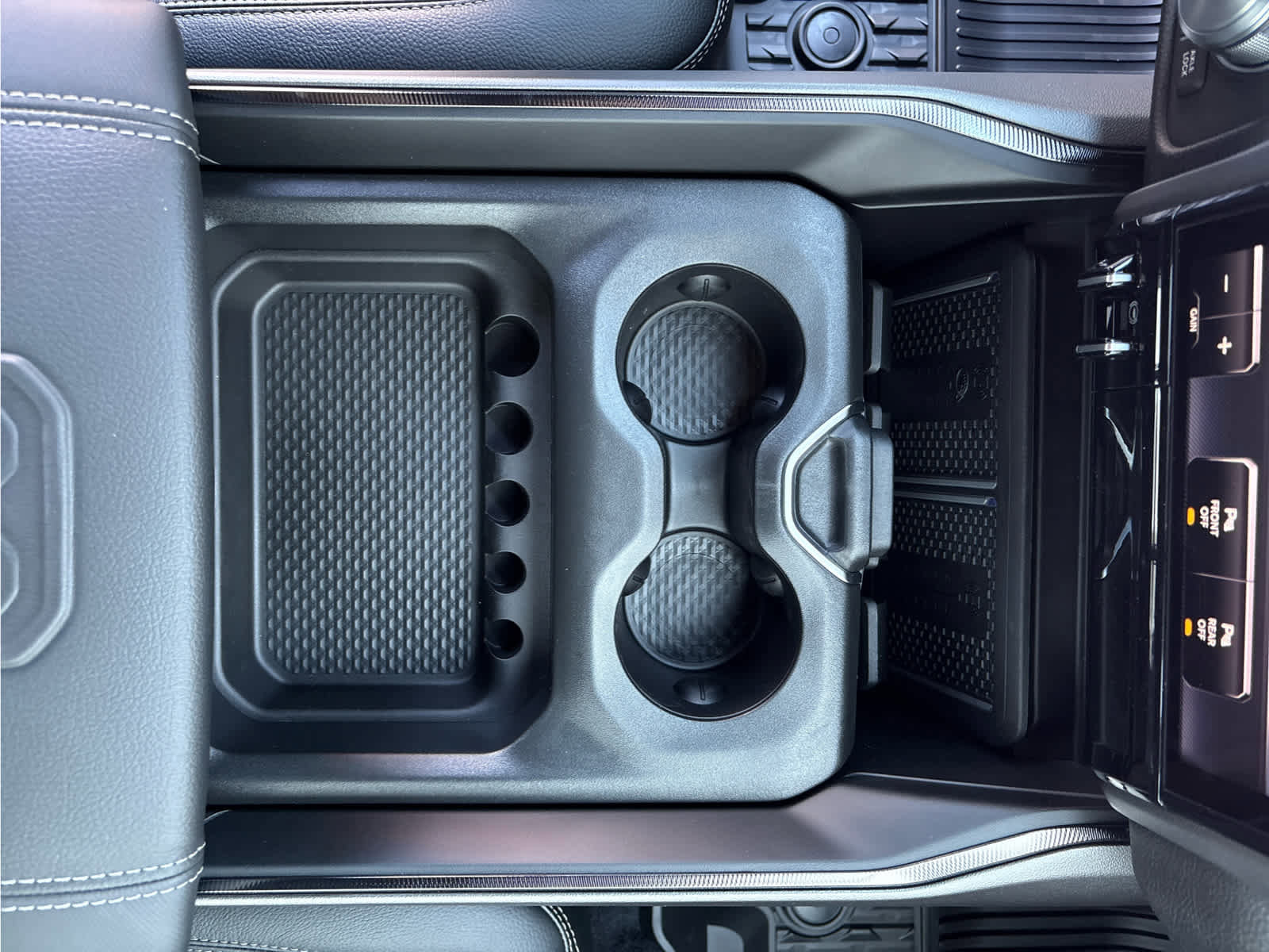 New 2026 RAM 1500 Rebel image 15