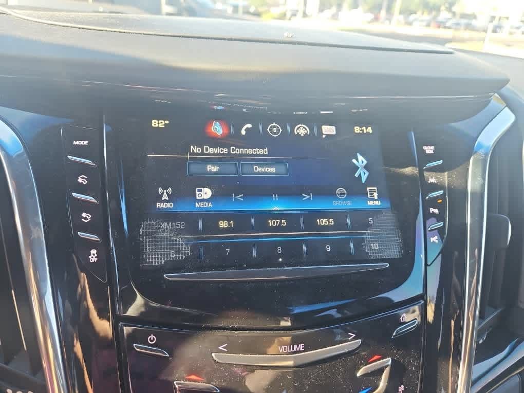 Used 2018 Cadillac Escalade Platinum AWD/4WD image 3