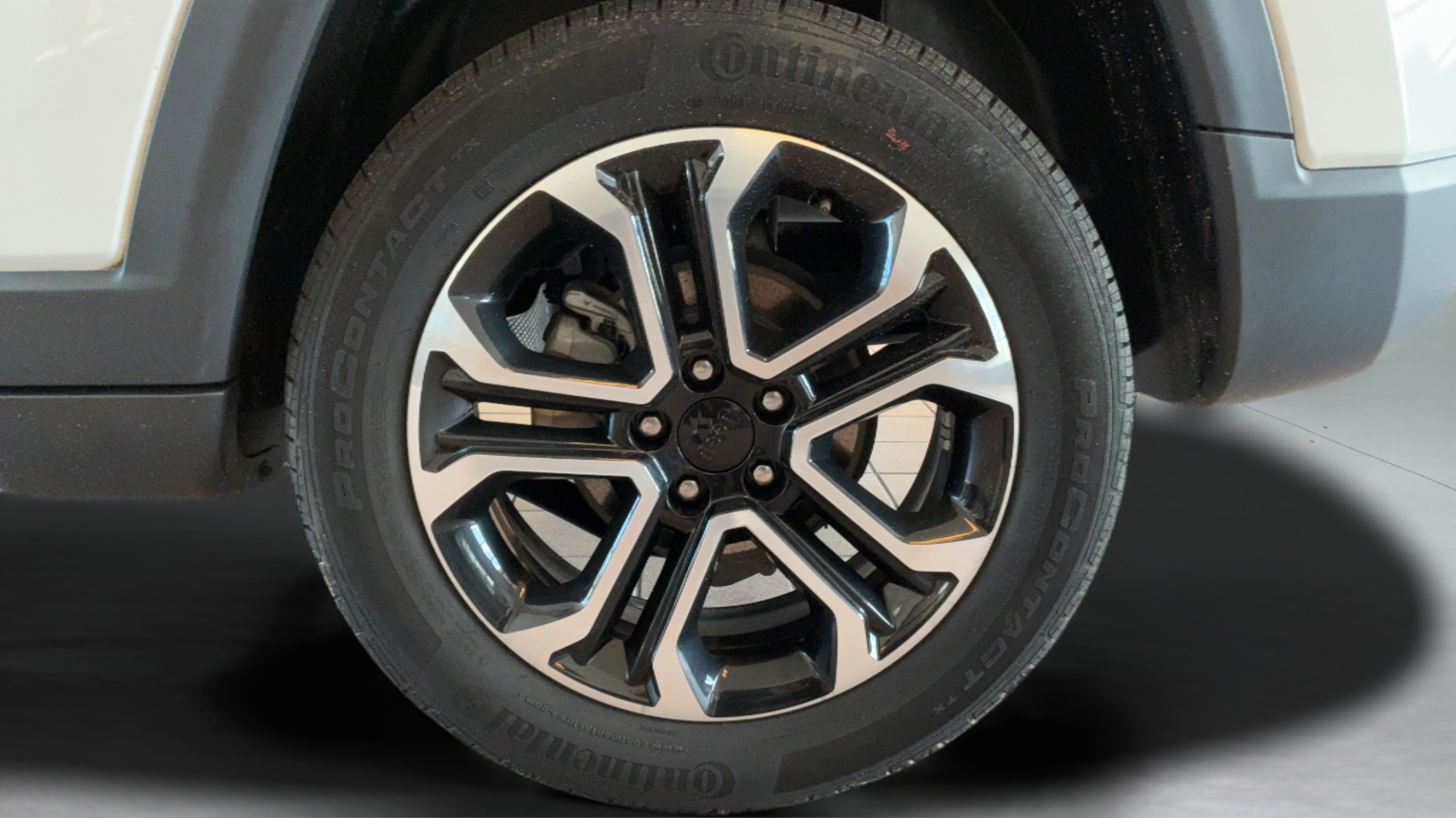 Used 2023 Jeep Compass Limited AWD/4WD image 45